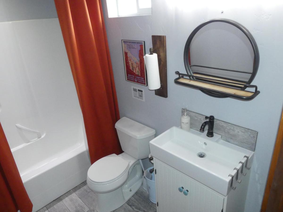 Private, Charming Cabin - Sleeps 5 - The Evergreen - Bryce Canyon National Park Cannonville Eksteriør billede