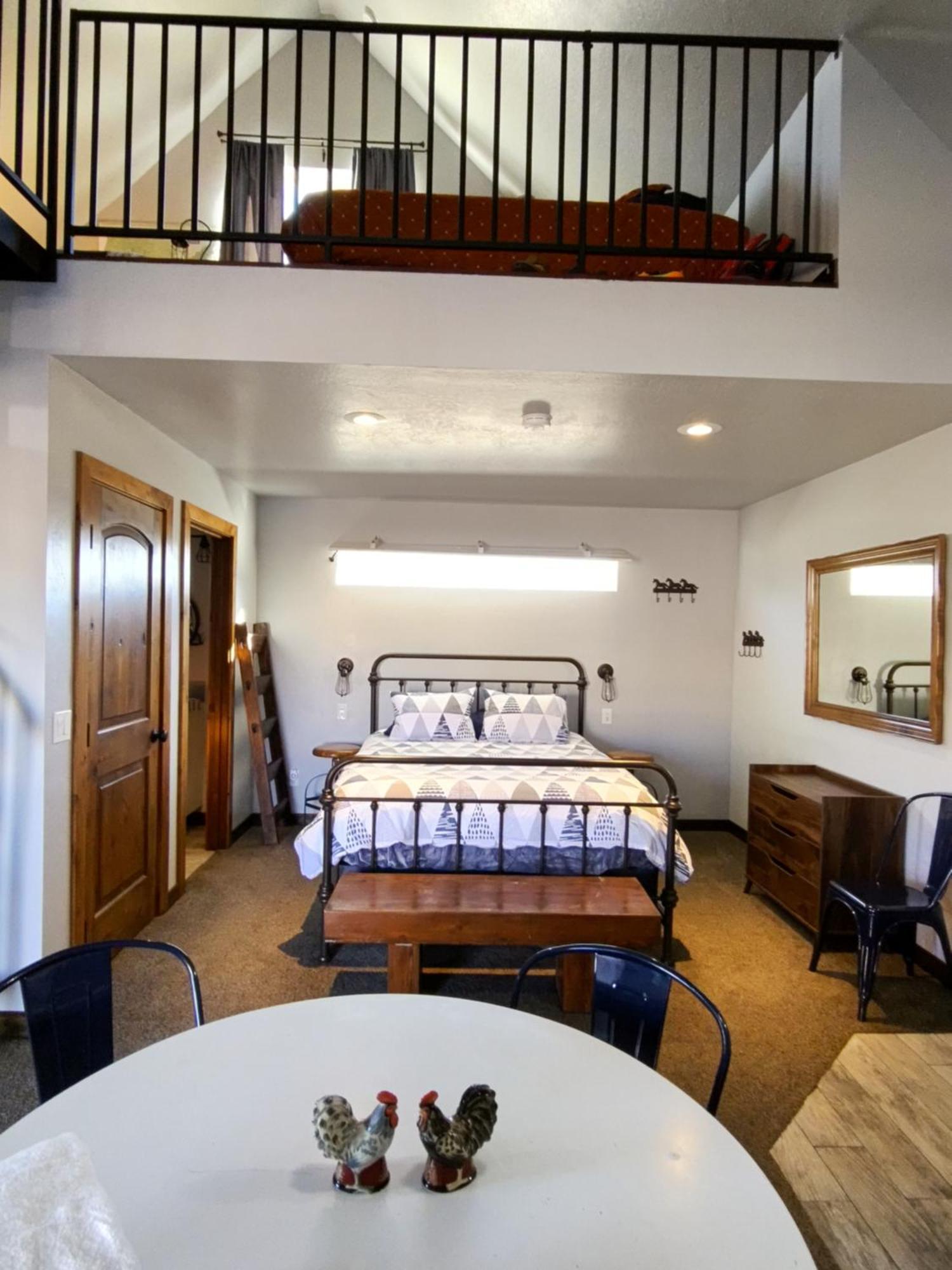 Private, Charming Cabin - Sleeps 5 - The Evergreen - Bryce Canyon National Park Cannonville Eksteriør billede
