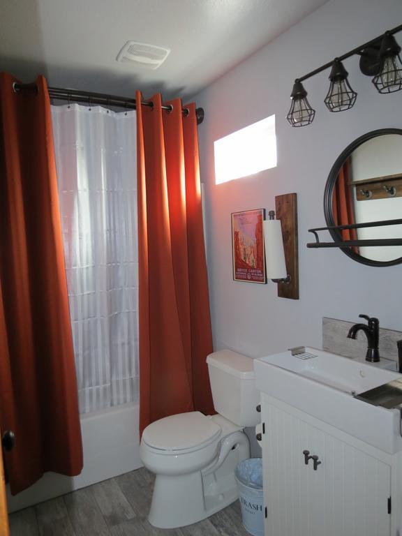 Private, Charming Cabin - Sleeps 5 - The Evergreen - Bryce Canyon National Park Cannonville Eksteriør billede